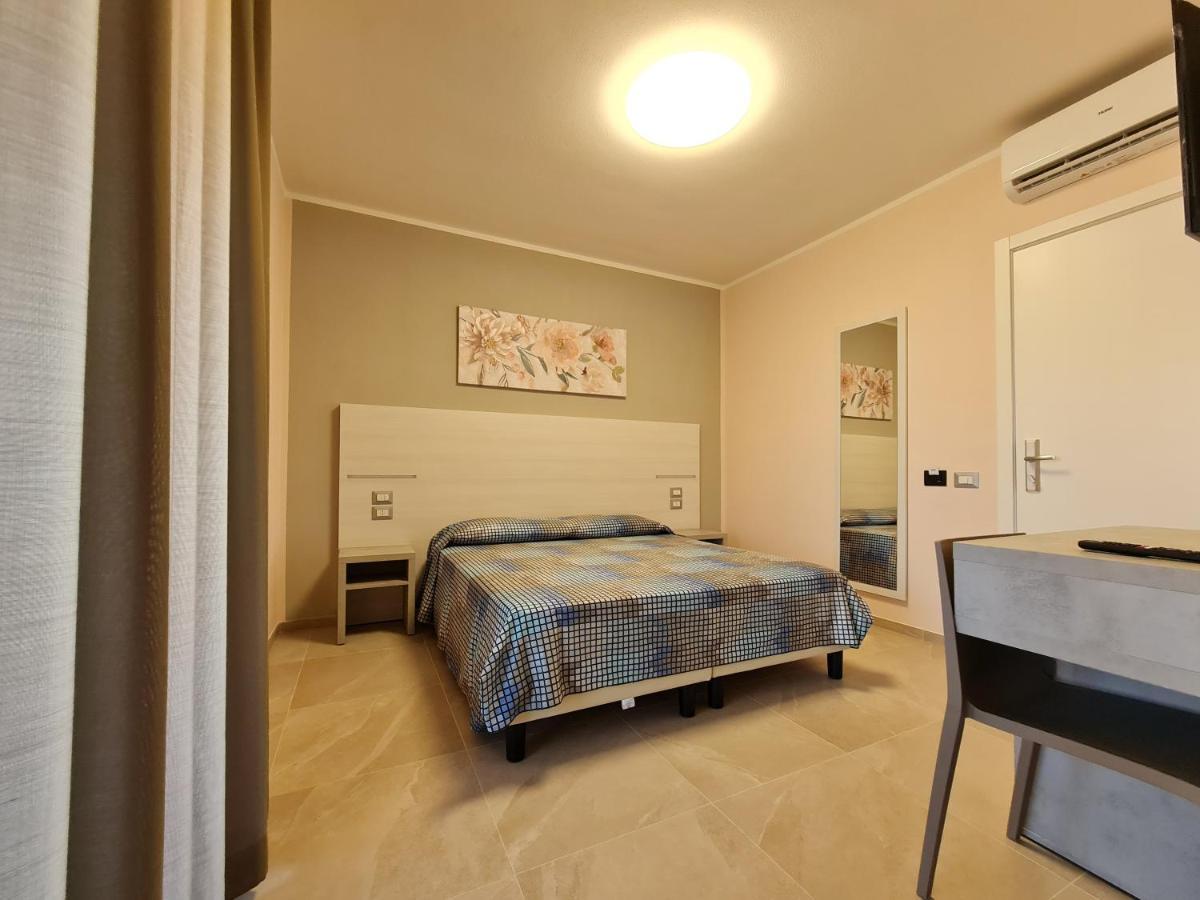 Il Risveglio Di Pula Domo Hotel ห้อง รูปภาพ
